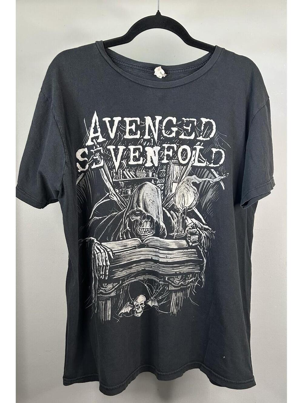 Avenged Sevenfold Band T-Shirt Men’s Size XL Bay Island